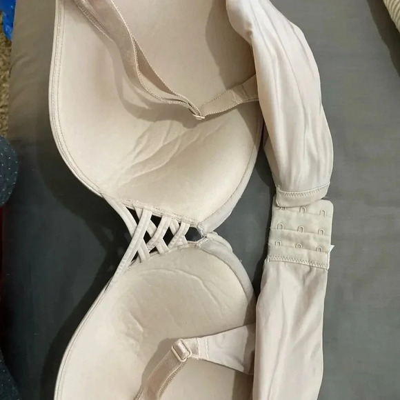 Torrid Curve womens nude beige tshirt bra adjustable straps underwire 38DDD - Picture 7 of 8